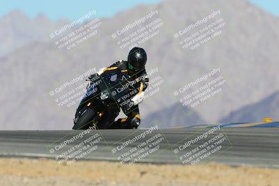 media/Feb-03-2024-SoCal Trackdays (Sat) [[767c60a41c]]/4-Turn 9 Set 1 (1040am)/